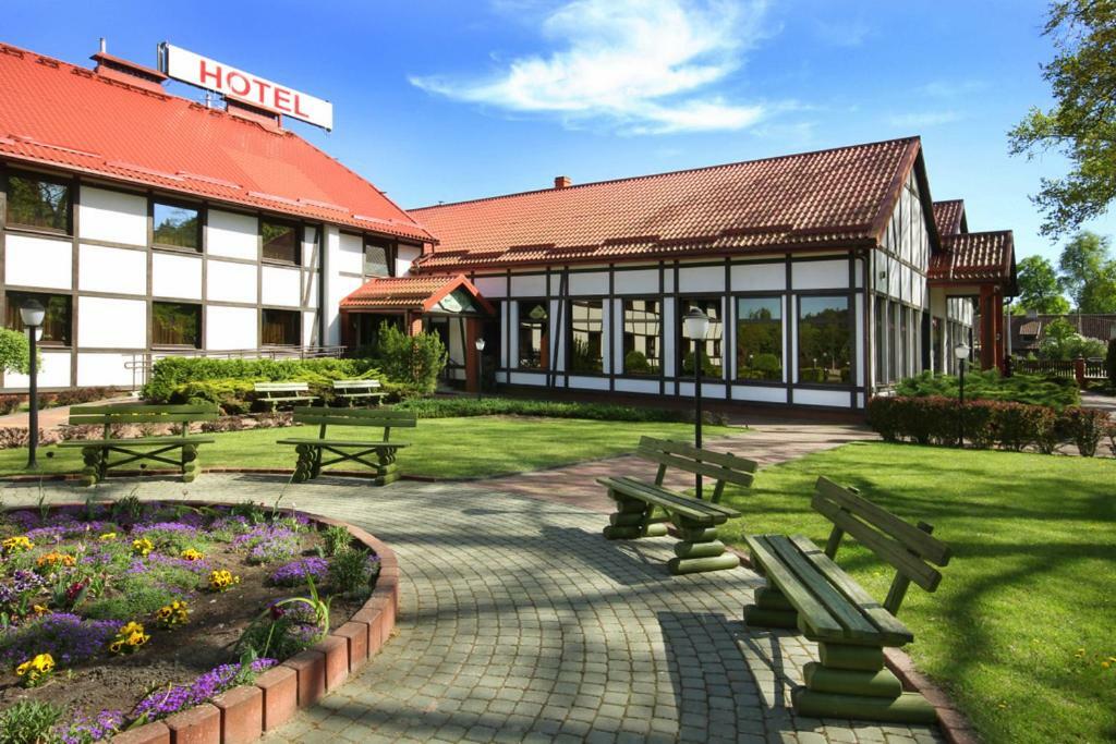 Hotel Taurus 2*